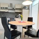 Stillvolle Nordperd Mit Sonnenterrasse Und Kaminofen Apartment *