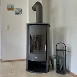 Stillvolle Nordperd Mit Sonnenterrasse Und Kaminofen Apartment *